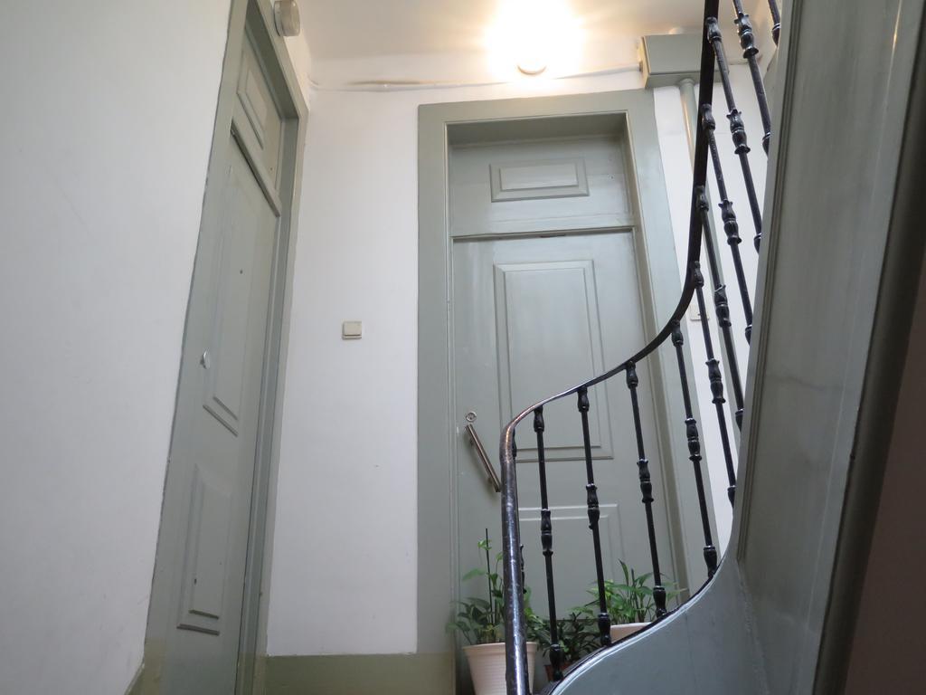 Chiado Bairro Alto, Bright And Newly Renovated 3 Bedroom Apartment, Lisbon Historical Center Exteriör bild