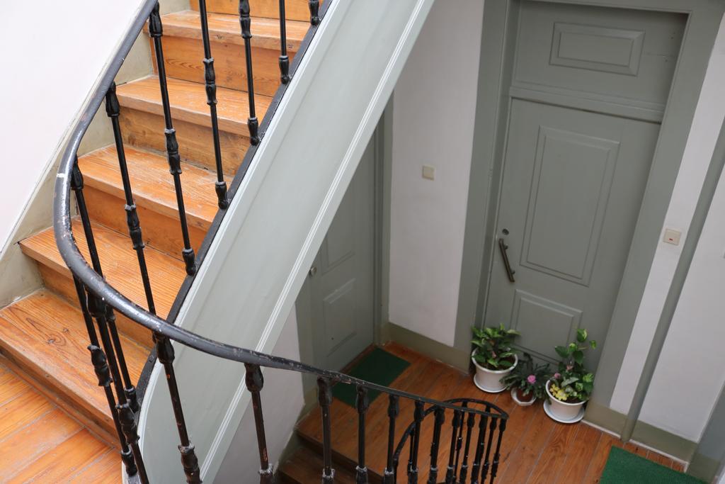 Chiado Bairro Alto, Bright And Newly Renovated 3 Bedroom Apartment, Lisbon Historical Center Exteriör bild